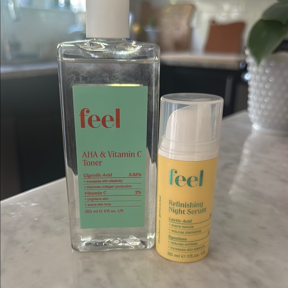 AHA & Vitamin C Toner and Refinishing Night Serum Set